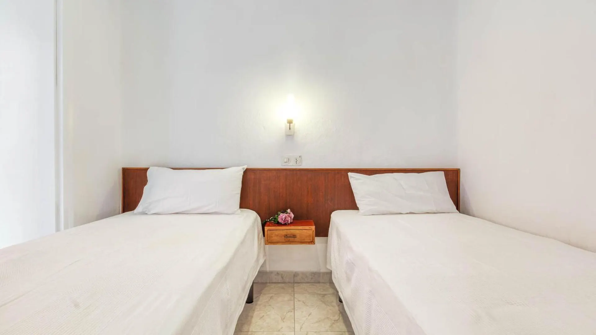 Apto. Centrico En Torroella De Montgri, Gran Terraza, Barbacoa, A/C, Wifi, Parking - Es-89-131 Holiday home