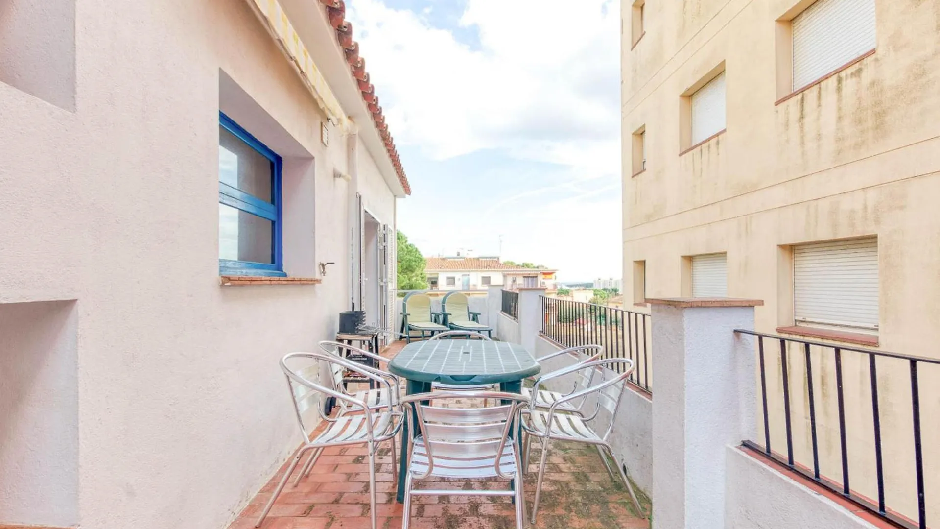 Apto. Centrico En Torroella De Montgri, Gran Terraza, Barbacoa, A/C, Wifi, Parking - Es-89-131 Holiday home